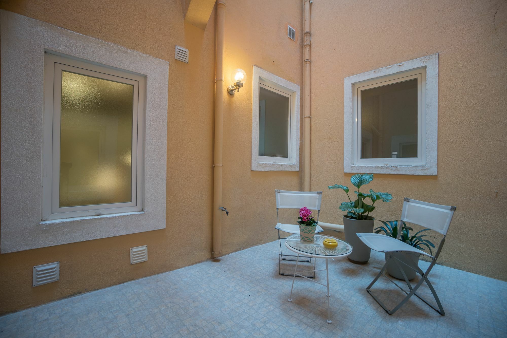 Elegant And Cozy Apartment Lisbon Luaran gambar